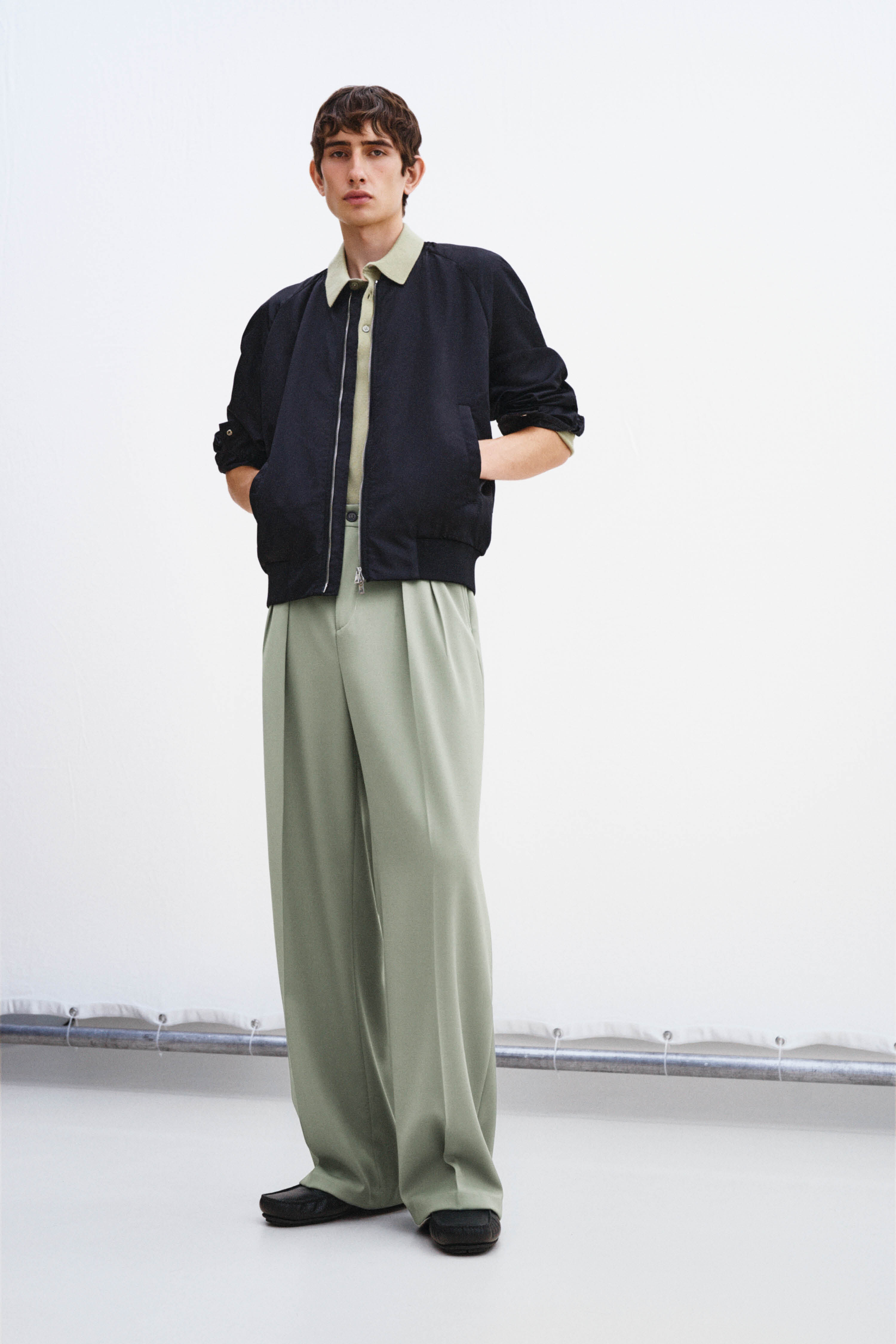 07 Mens Outerwear Evening 2x3